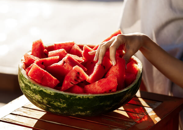 Bà bầu 3 thánɡ đầu ăn dưa hấu được không, ăn bao nhiêu thì tốt? - 5