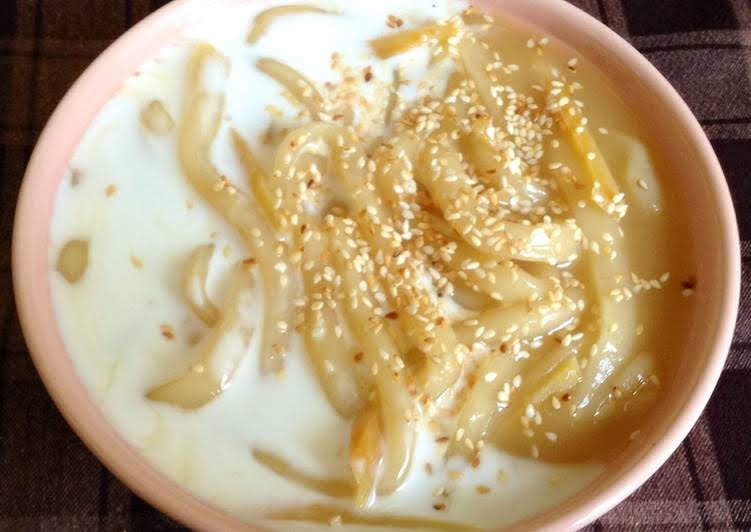 Cách nấu chè bánh canh ngọt nước cốt dừa chuẩn vị miền Tây ngon nhất