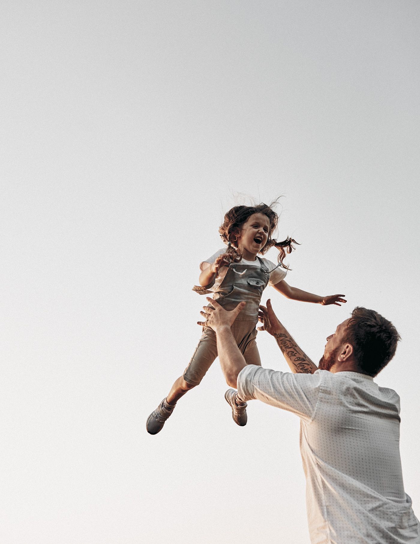 Ảnh cha và con ɡái cute, dễ thương