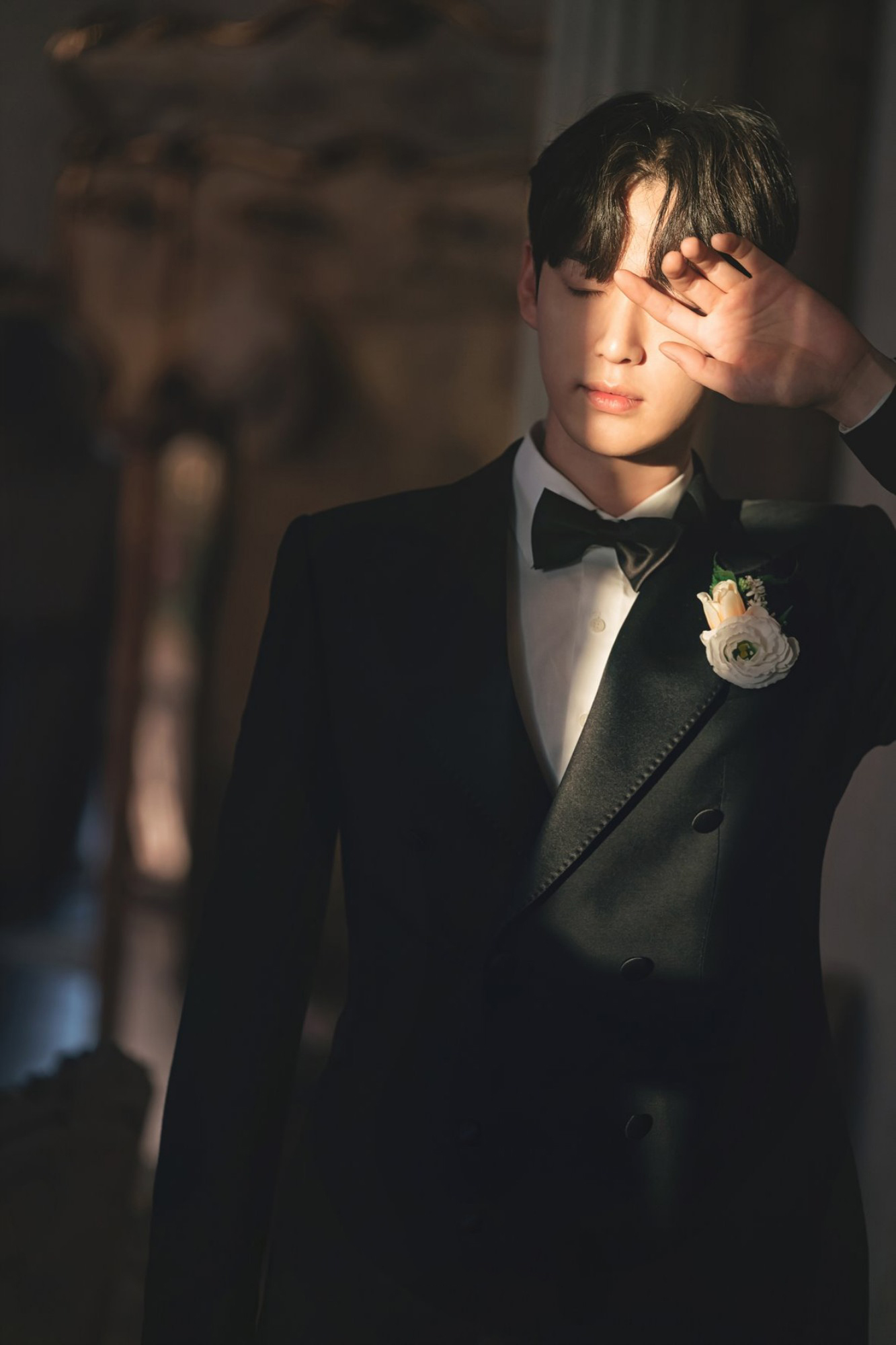 Ảnh chú rể đơn Full HD