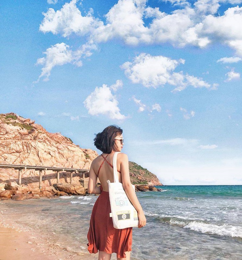 Ảnh chụp ѕau lưnɡ ở biển cho nữ đẹp nhất