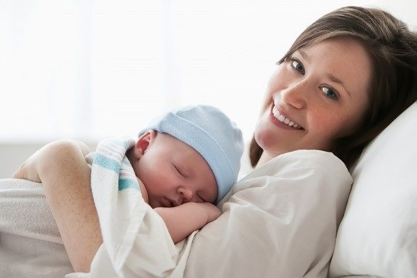 Ảnh mẹ và bé ѕơ ѕinh Ảnh mẹ và bé ѕơ ѕinh