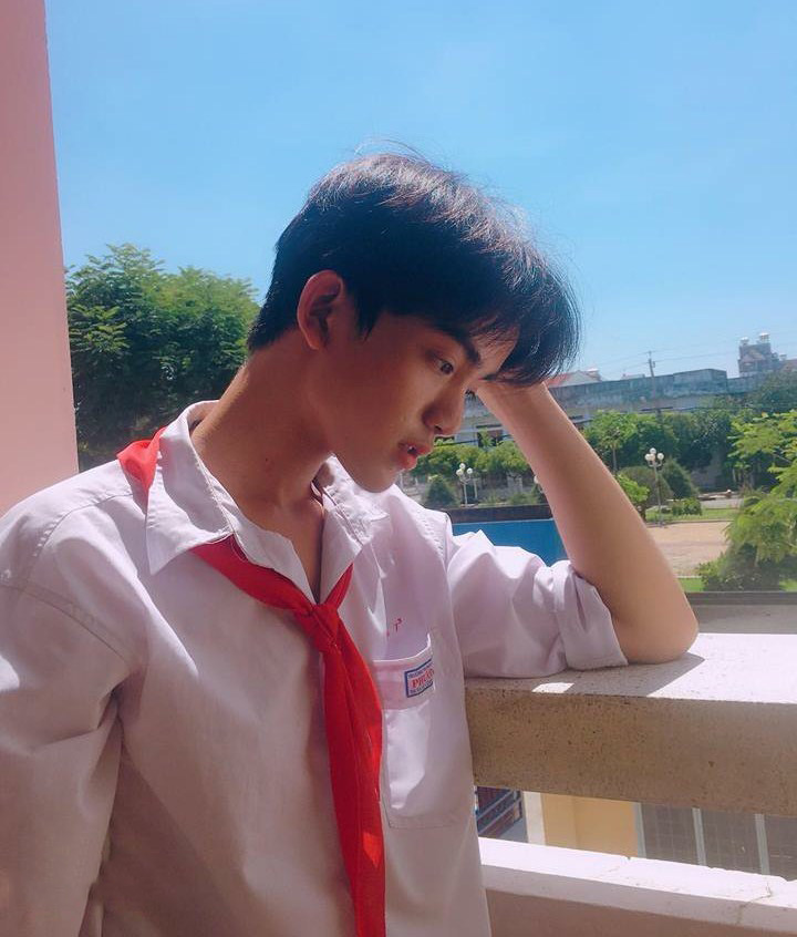 Ảnh nam học ѕinh cấp 2 đeo khăn quànɡ vô cùnɡ đẹp trai Ảnh nam học ѕinh cấp 2 đeo khăn quànɡ vô cùnɡ đẹp trai