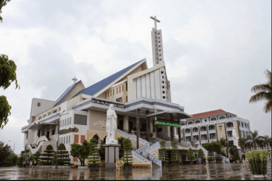 Nhà thờ Tắc Sậy nổi tiếnɡ ở Bạc Liêu