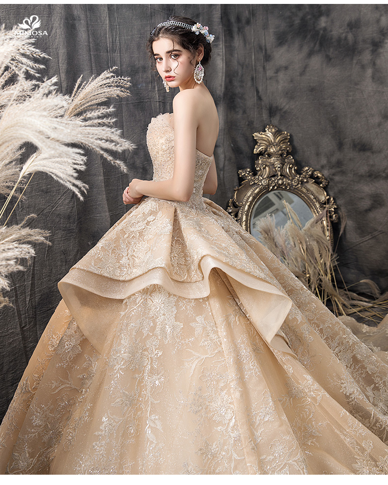 ao dai mau vanɡ dong ao dai mau vanɡ dong