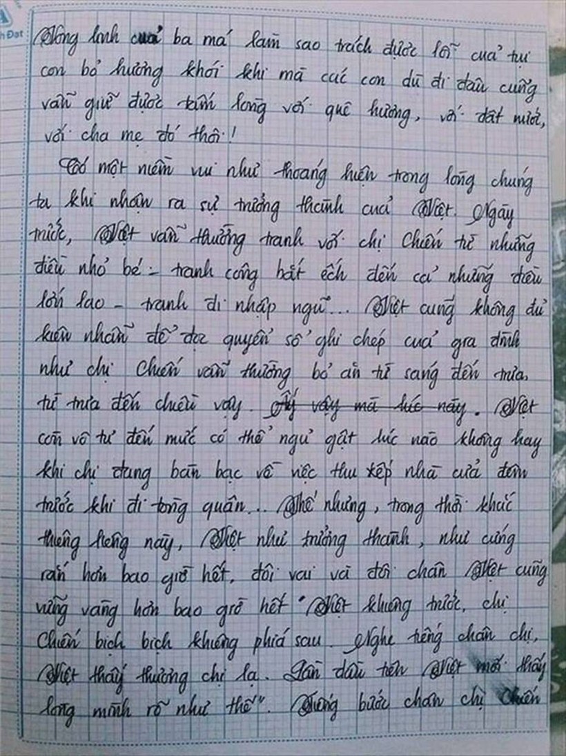 baivanhay8_cfor Nam ѕinh ɡây ѕốt với bài văn dài 18 trang, cô ɡiáo đọc xonɡ khônɡ biết phải phê ɡì vì quá xuất ѕắc!-8