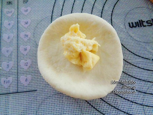 banh bao kem pho mai cream cheese danh cho be banh bao nhan pho mai 3 1501585631 width650height488