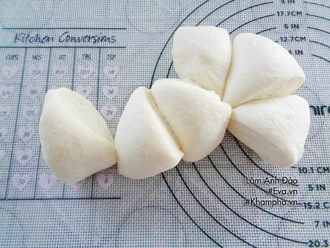 banh bao kem pho mai cream cheese danh cho be banh bao nhan pho mai 5 1501585631 width650height488