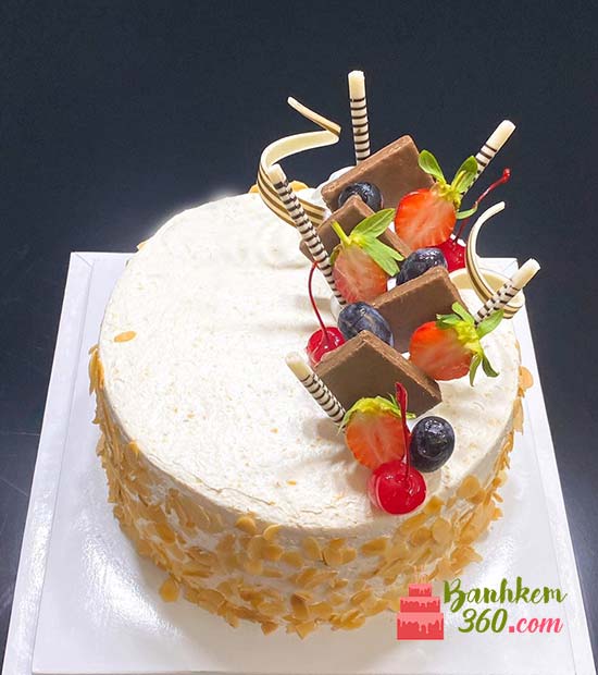 banh-kem-360-102-1 Mẫu bánh kem trái cây vị bắp - Dịu ngọt