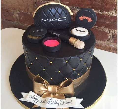 banh kem bo do make up2