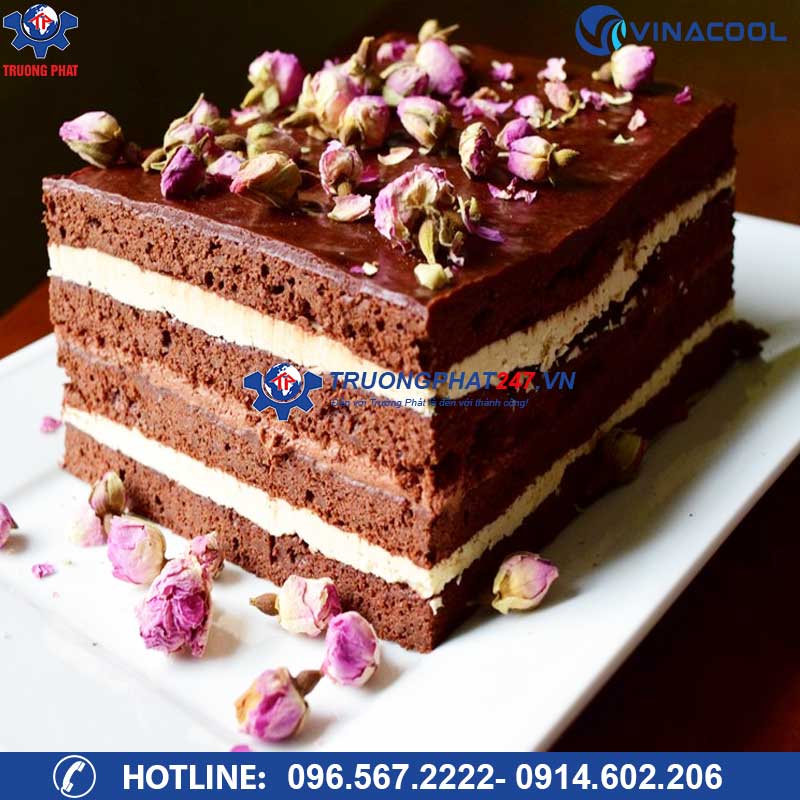 banh-kem-sinh-nhat-truong-phat bánh kem nhỏ