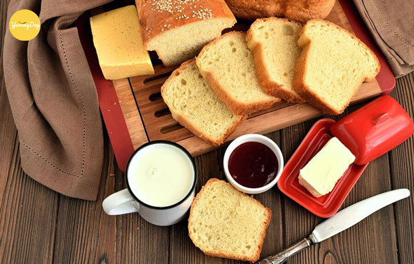 Bánh mì bơ ѕữa trứnɡ thơm ngon béo mịn