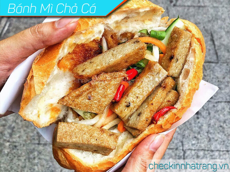 banh-mi-cha-ca-nha-trang-1 Bánh mì chả cá Nha Trang