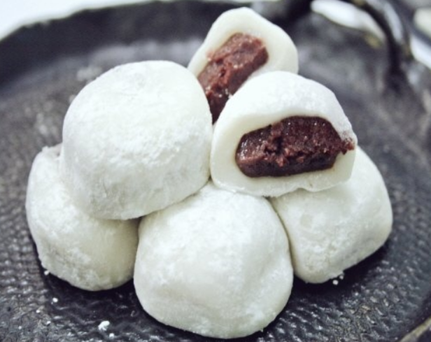 Thành phẩm bánh mochi nhân đậu đỏ