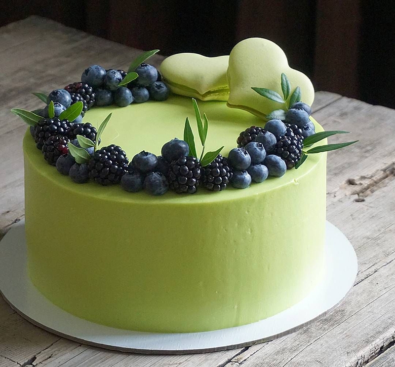 banh-sinh-nhat-trai-cay-vi-viet-quat-banhkem3601 Mẫu bánh kem trái cây mix blackberry và việt quất đẹp