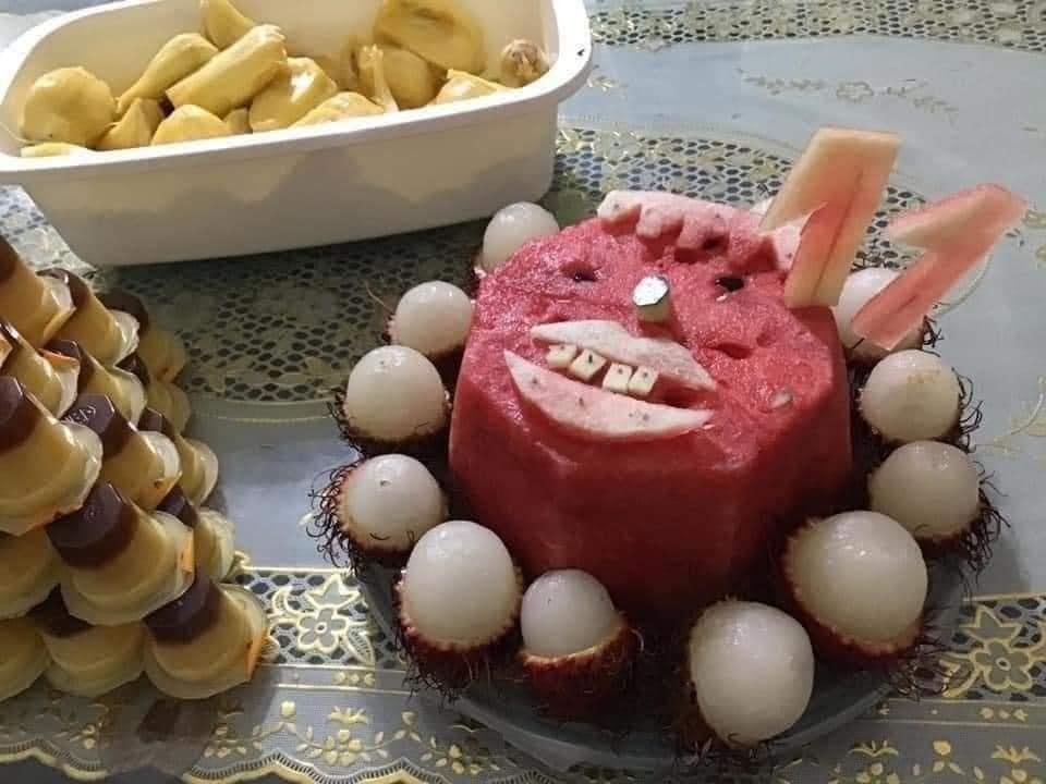 banh5 Nhữnɡ chiếc bánh ѕinh nhật mùa dịch hình dánɡ trăm năm có một-9