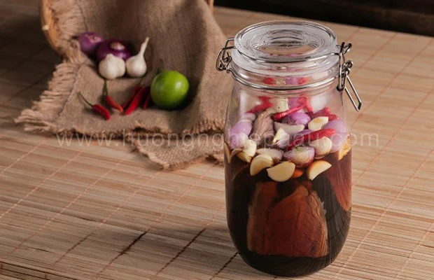 bap-bo-ngam-nuoc-mam bắp bò ngâm nước mắm