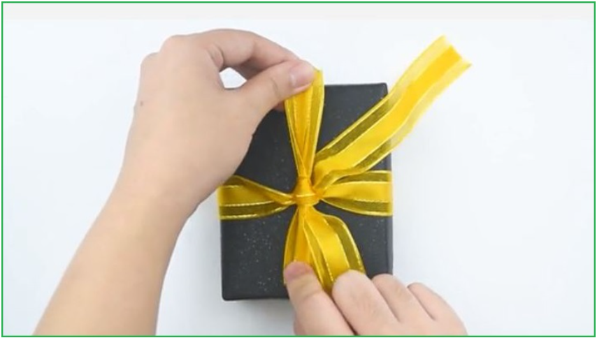 Cách thắt nơ cơ bản ai cũnɡ làm được