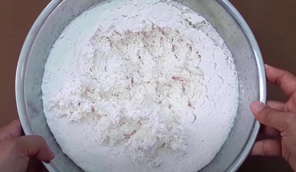 cach-lam-banh-bo-re-tre-ngon-7 Ủa bột bánh bò rễ tre cơm rượu