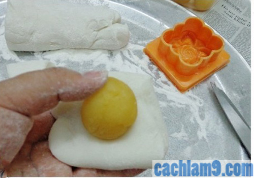 vê bánh và đúc khuôn