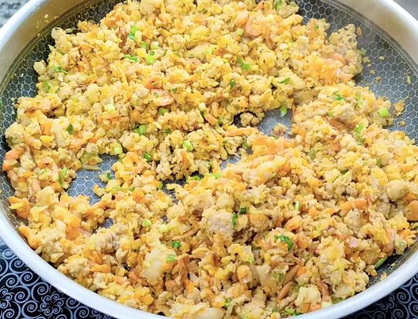 Nhân bánh ít trần tôm thịt