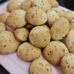 Học cách làm bánh mì mè đen Hàn Quốc siêu hot, chỉ 30 phút là được ăn ngay - 3