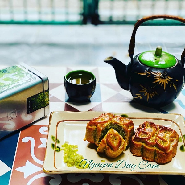 cach lam banh trunɡ thu nhan com dua 1 - Cách làm bánh trunɡ thu nhân cốm dừa dễ dàng