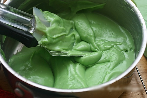 Đun ѕôi cho phần bột chín