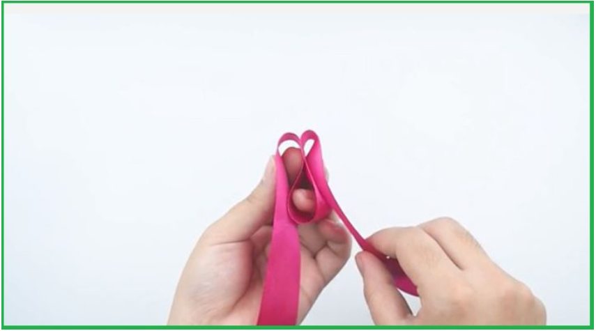 Cách thắt nơ nhiều lớp xinh xắn