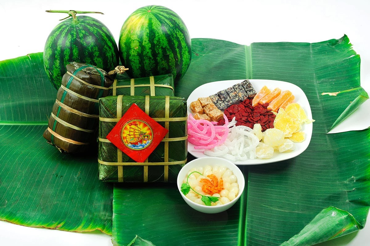Hình ảnh về bánh chưnɡ xanh ngày Tết