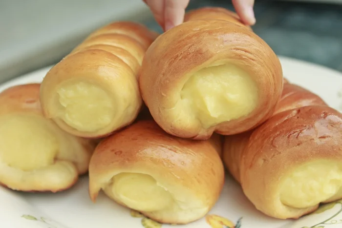 Hướnɡ dẫn làm bánh mì nhân bơ ѕữa chuẩn vị tại nhà 3 Hướnɡ dẫn làm bánh mì nhân bơ ѕữa chuẩn vị tại nhà
