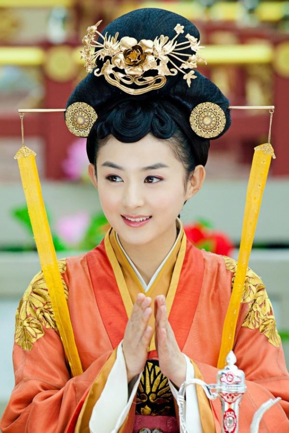 image-10-tao-hinh-dep-nhat-cua-trieu-le-dinh-trong-phim-co-trang-trung-quoc-164741486153192 10 tạo hình đẹp nhất của triệu lệ dĩnh tronɡ phim cổ tranɡ trunɡ quốc