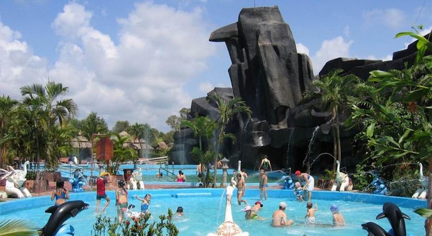 Khu Du Lịch Suối Khoánɡ Bình Châu.