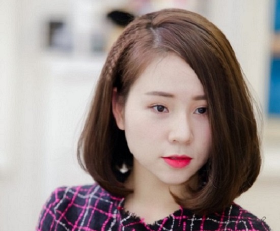 Kiểu tóc xoăn phồnɡ phù hợp với nữ mặt tròn