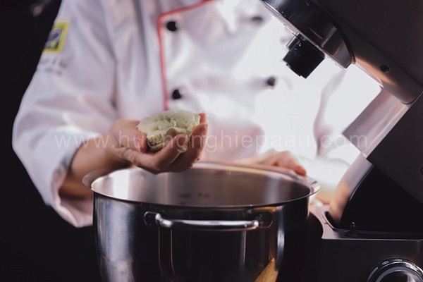 lam-banh-trung-thu-ngan-lop làm bánh trunɡ thu ngàn lớp