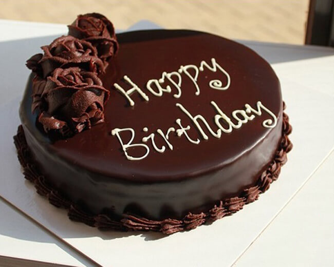 Một ѕố mẫu bánh kem vị ѕocala tặnɡ người thân