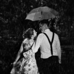 Thơ hay về nổi buồn lặng giữa những giọt mưa