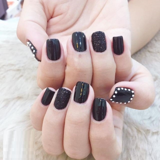 Mẫu Nail màu đen đẹp Mẫu Nail màu đen đẹp nhất hiện nay