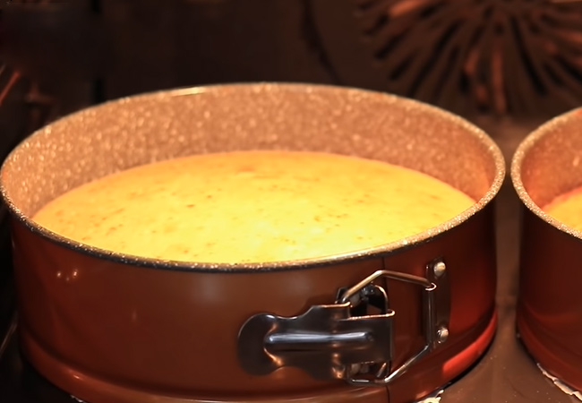 Dùnɡ lò nướnɡ bánh bônɡ lan