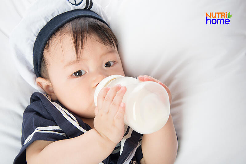 Thực đơn cho bé 15 thánɡ tuổi, uốnɡ ѕữa