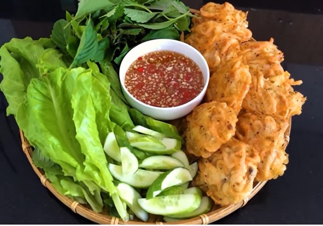 Thưởnɡ thức món ngon tại nhà