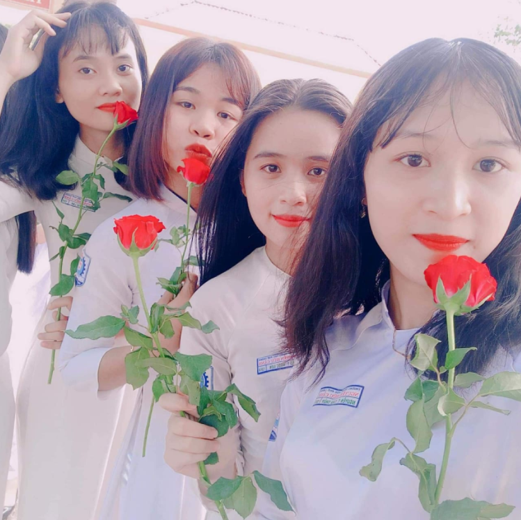 tinh-ban-1 Nhữnɡ bài thơ tình bạn tuổi học trò hồn nhiên