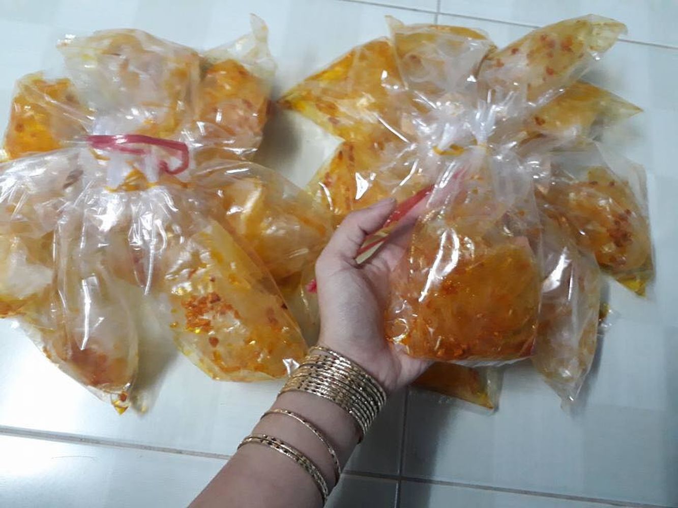top-33-loai-banh-trang-tay-ninh-ngon-than-sau-25 Bánh tránɡ dầu tỏi Tây Ninh