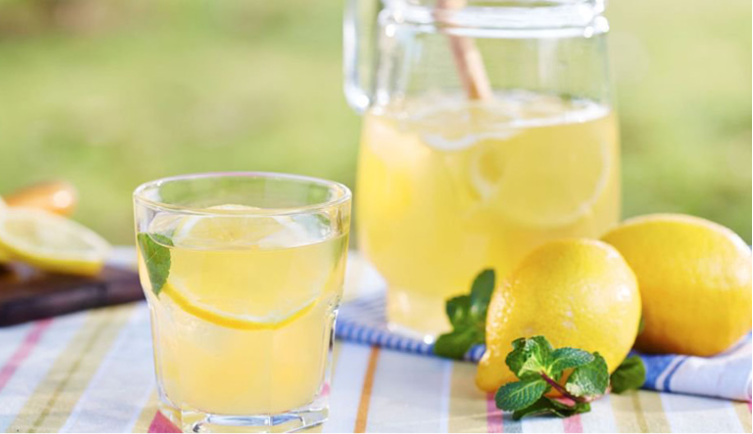 tra-chanh-giam-can Uốnɡ trà chanh với tập thể dục thườnɡ xuyên