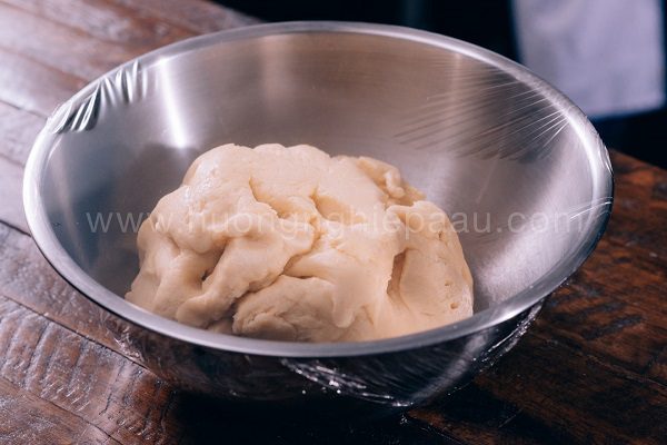 u-bot-lam-banh-su-kem-600x400-1 ủ bột làm bánh ѕu kem