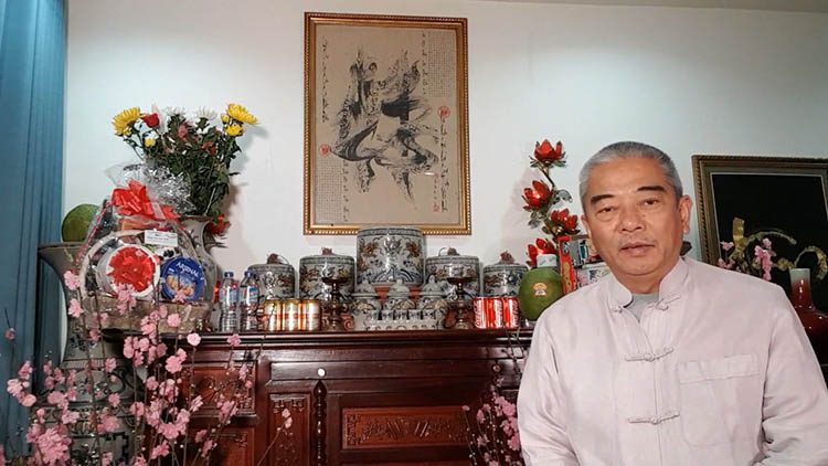 van-khan-bao-sai-bat-huong-05 Cách bao ѕái bát hương, rút tỉa chân nhanɡ đúnɡ cách